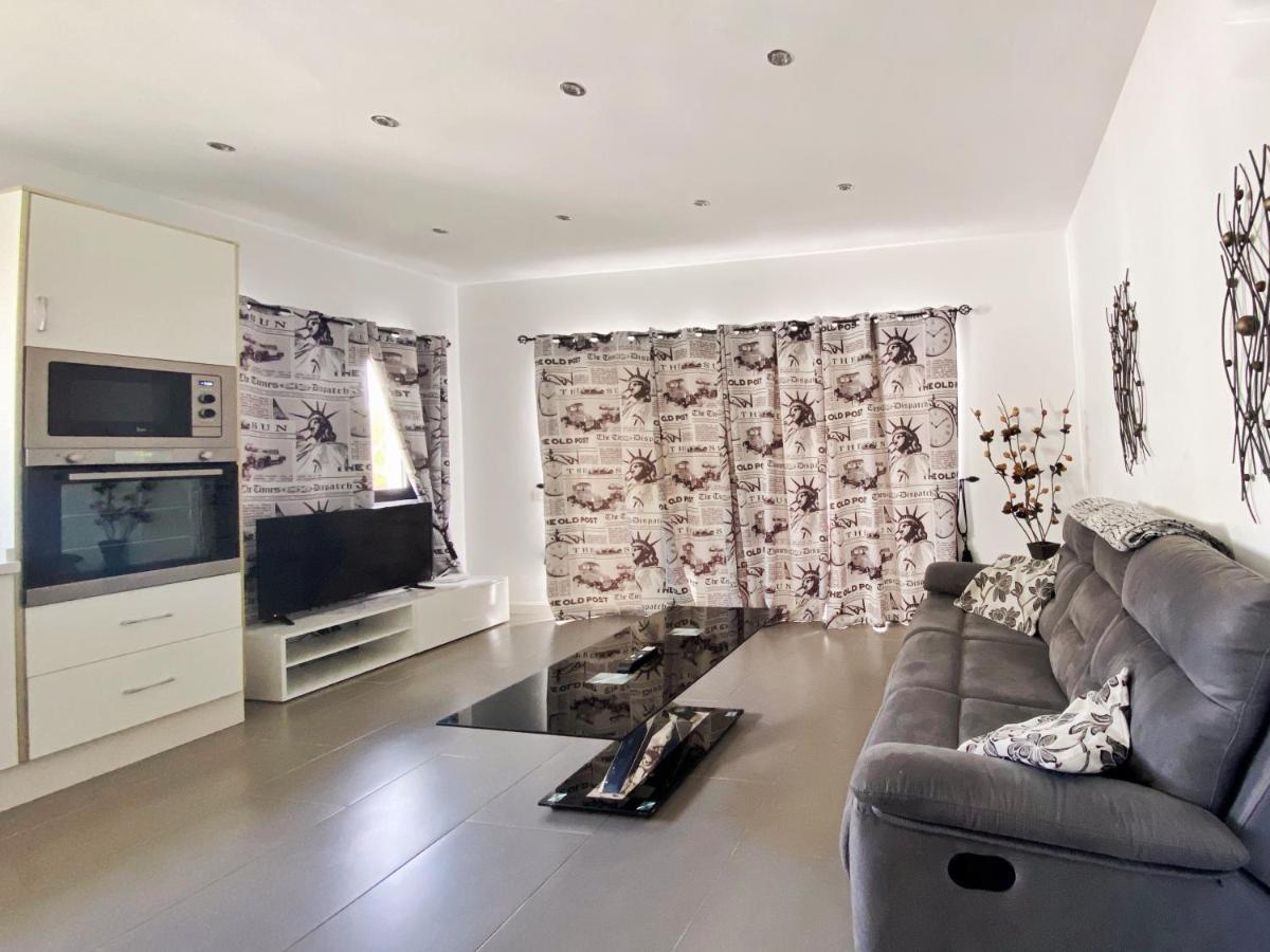 1 Bed Los Cristianos Near The Bus Station Arona  Buitenkant foto