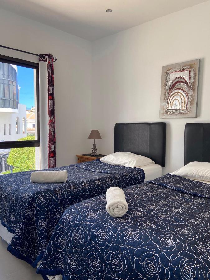 1 Bed Los Cristianos Near The Bus Station Arona  Buitenkant foto