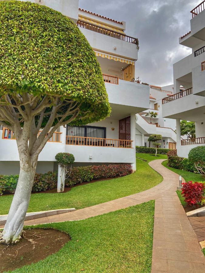 1 Bed Los Cristianos Near The Bus Station Arona  Buitenkant foto