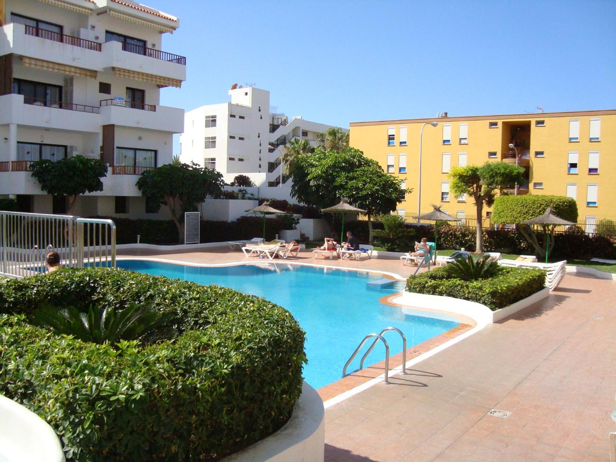 1 Bed Los Cristianos Near The Bus Station Arona  Buitenkant foto