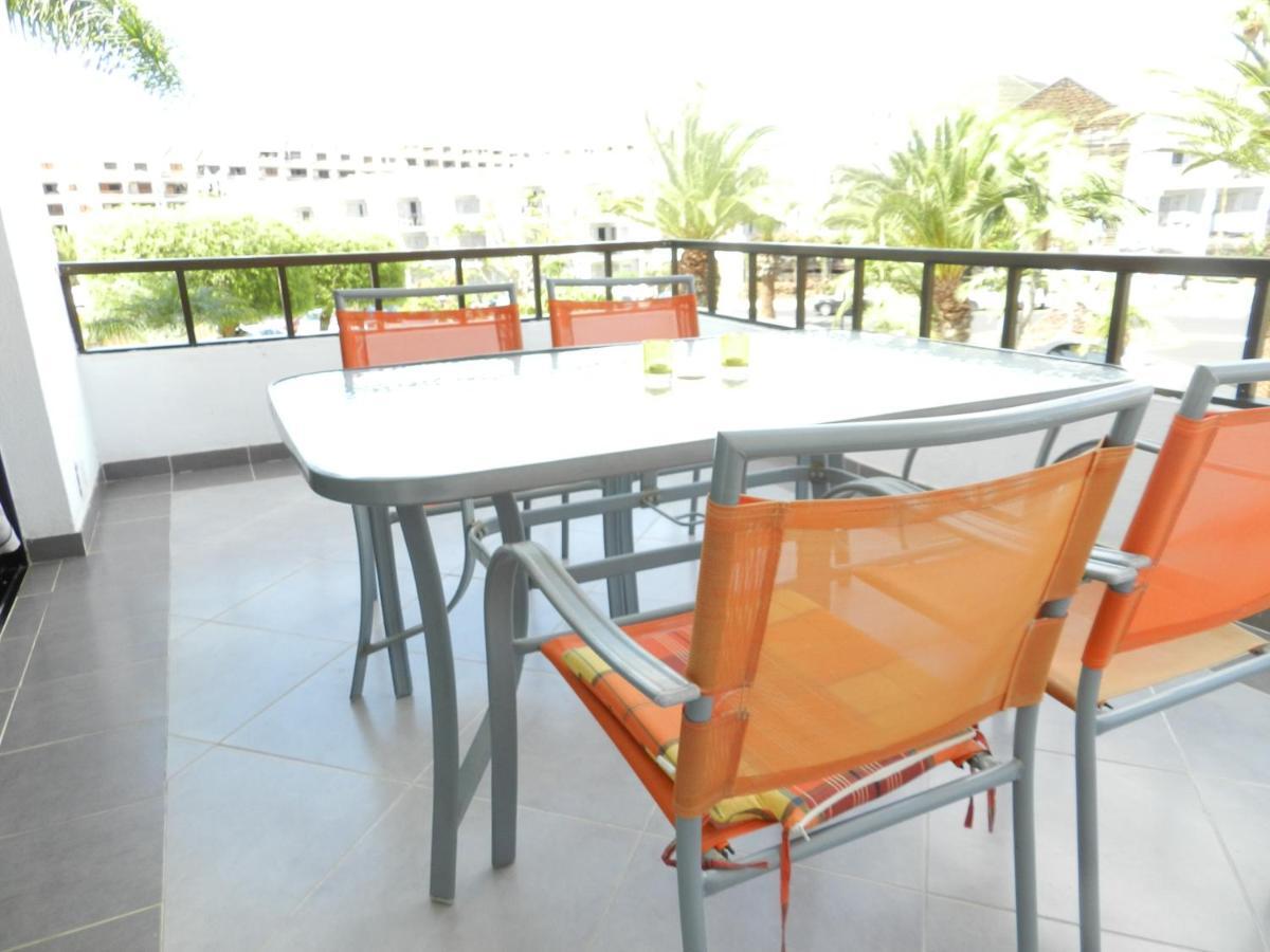 1 Bed Los Cristianos Near The Bus Station Arona  Buitenkant foto